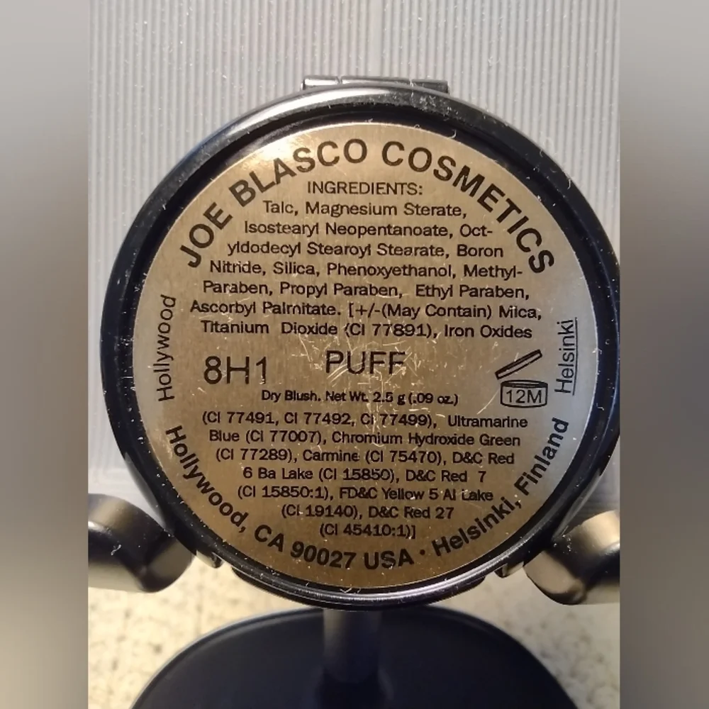 Joe Blasco Dry Blush Puff 8H1